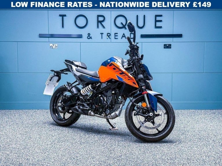 image for 2025 25 KTM 125 DUKE 125 NAKED PETROL MANUAL - 44 MILES - LEARNER LEGAL