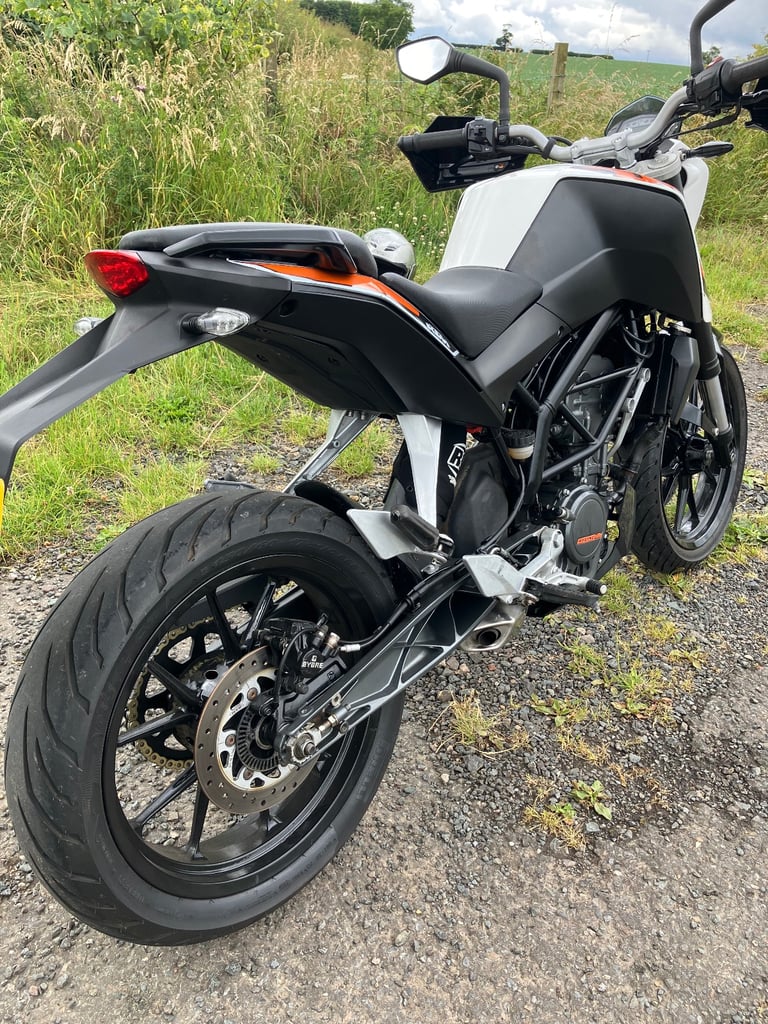 KTM, DUKE, 2016, 200 (cc)