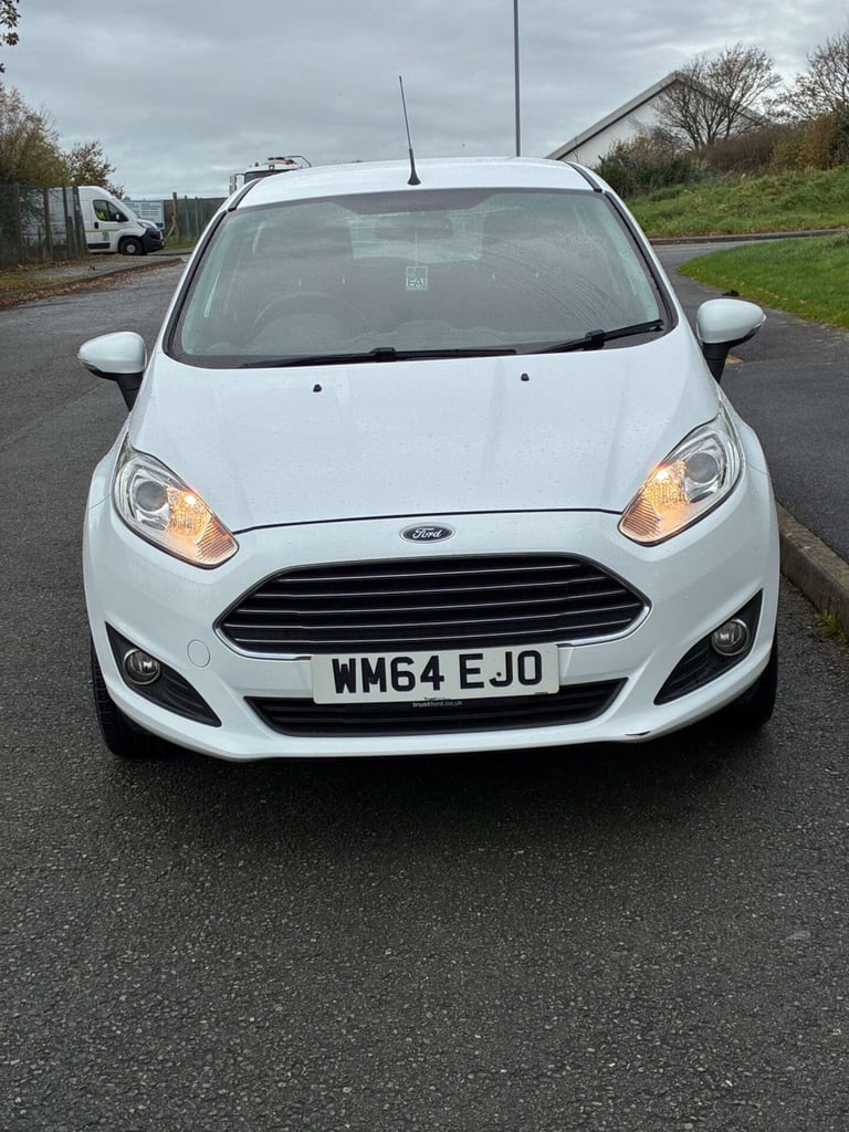 2015 Ford Fiesta 1.2 Fiesta Zetec 5dr Hatchback Petrol Manual