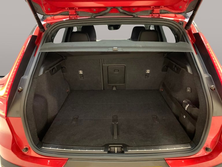 2020 Volvo XC40 2.0 T4 R-Design Pro SUV 5dr Petrol Auto Euro 6 (s/s) (190 ps) - USB AUDIO - Suv P...