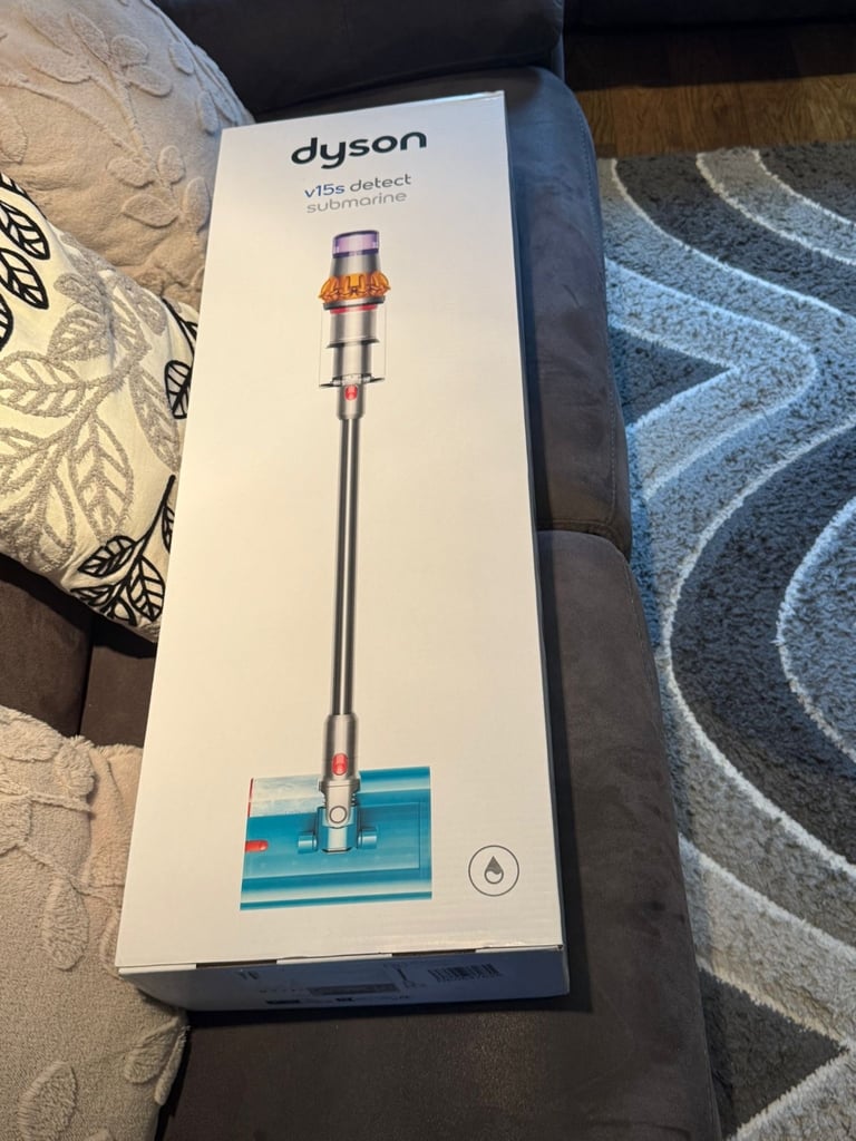 Dyson V15s Detect Submarine