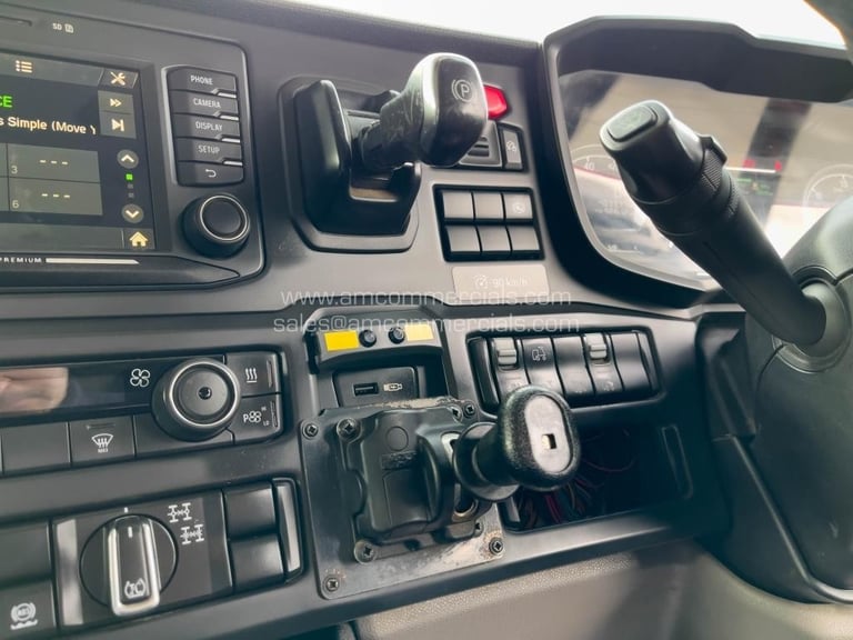 2021 (21) SCANIA R450 XT 32T 8X4 TIPPER