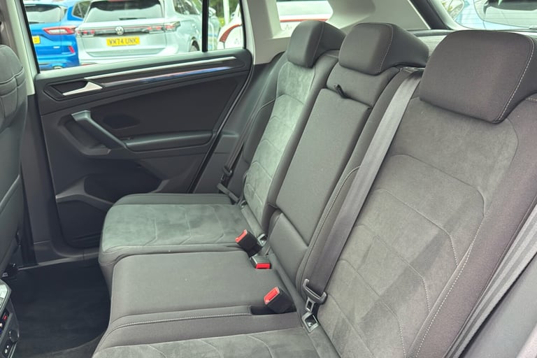  Volkswagen Tiguan 1.5 Tsi Elegance Suv 5dr Petrol Dsg Euro 6 s/s 150 Ps