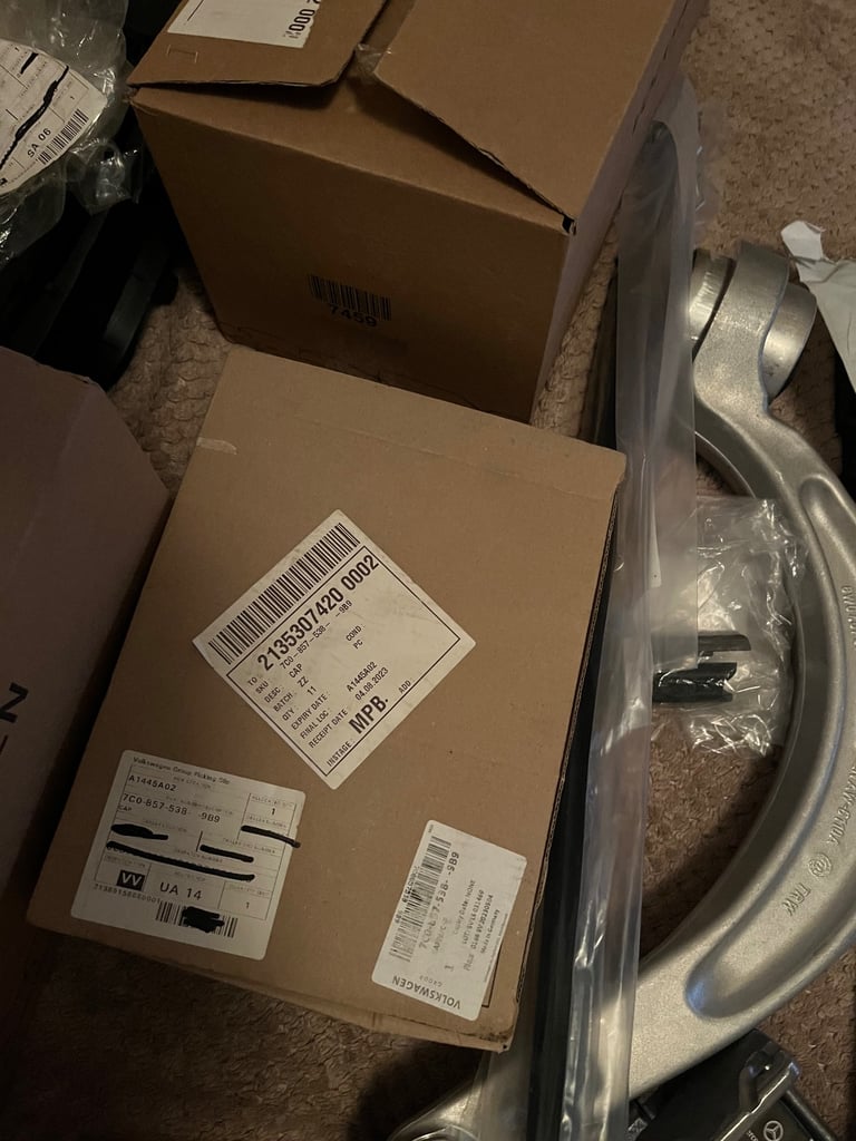 Job lot of genuine VW Group New Parts lot 1