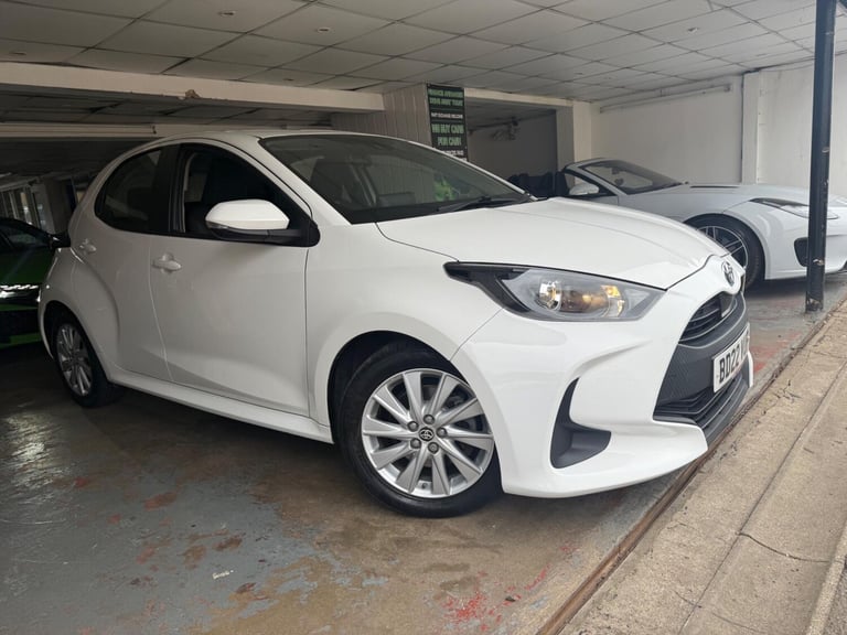 2022 Toyota Yaris 1.5 VVT-h Icon E-CVT Euro 6 (s/s) 5dr HATCHBACK Petrol/Electric Hybrid Automatic
