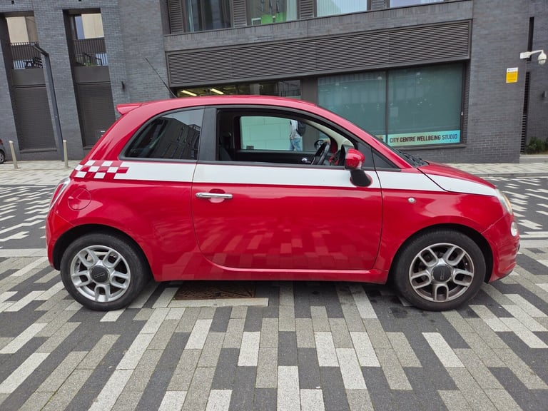 FIAT 500 1.2 PETROL SPORT MANUAL 3DR * LOW MILEAGE LOW TAX ULEZ COMPLIANT *