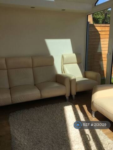 5 bedroom house in Shelbourne Road, Bournemouth, BH8 (5 bed) (#2130129)