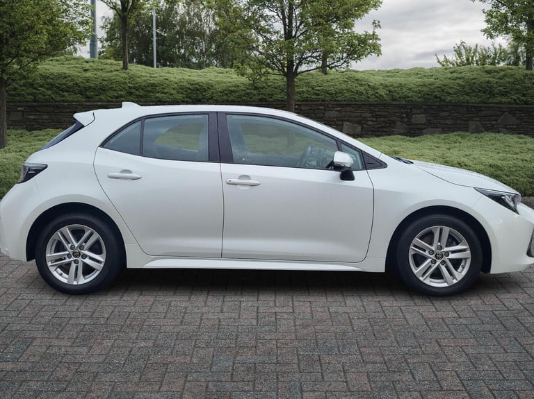 2022 Toyota Corolla 1.8 VVT-i Hybrid Icon 5dr CVT HATCHBACK PETROL/ELECTRIC Automatic