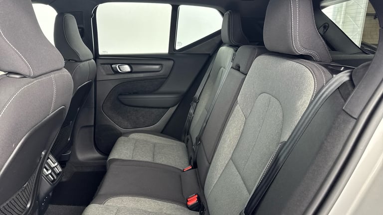 2023 Volvo XC40 B4 Plus SUV Hybrid Automatic