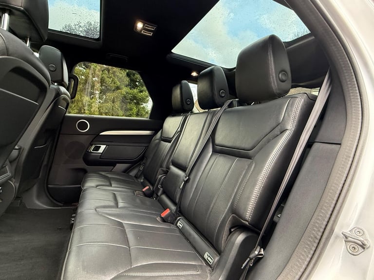 2020 Land Rover Discovery 3.0 SD6 Landmark Edition 5dr Auto ESTATE DIESEL Automatic