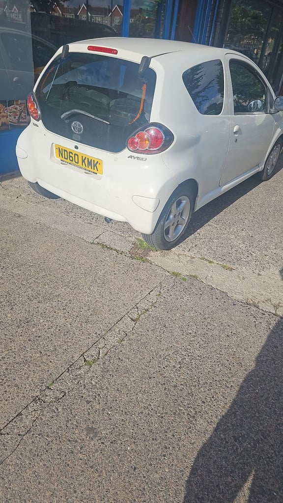 2011 Toyota, AYGO, Hatchback, Manual, 998 (cc), 3 doors