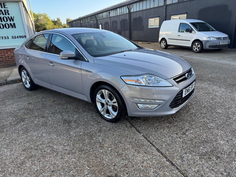 2012 Ford Mondeo 1.6 TDCi ECOnetic Titanium X Euro 5 (s/s) 5dr HATCHBACK Diesel Manual