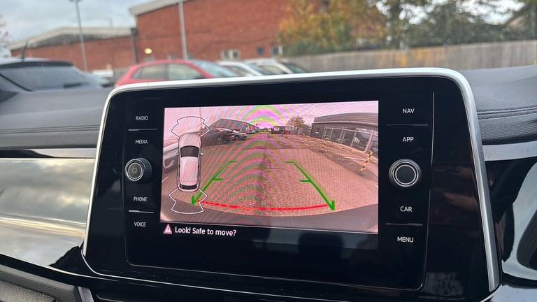 2022 Volkswagen T-Roc 1.5 TSI R-Line 5dr DSG Petrol Hatchback Hatchback Petrol Automatic