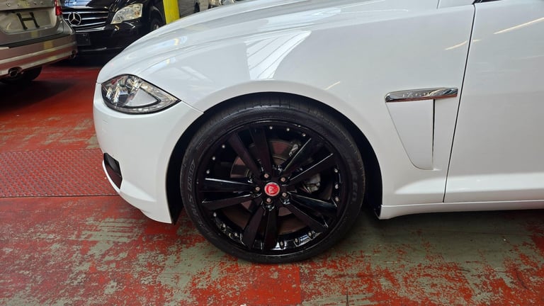  Jaguar XF 2.0I PORTFOLIO ULEZ FREE LOW MILEAGE  Petrol Automatic