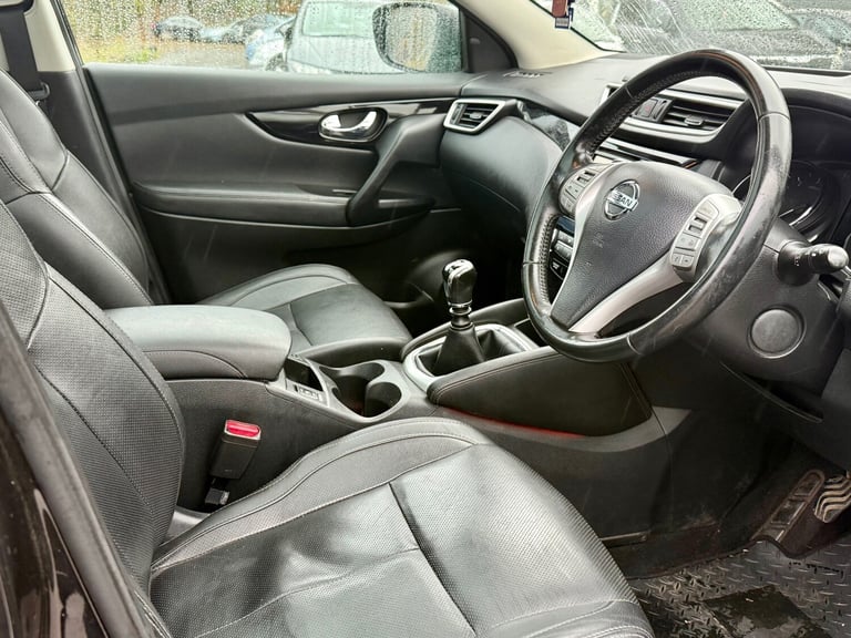 2016 NISSAN QASHQAI 1.5 DCI TEKNA 5DR BLACK PAN-ROOF HEATED LEATHER DIESEL