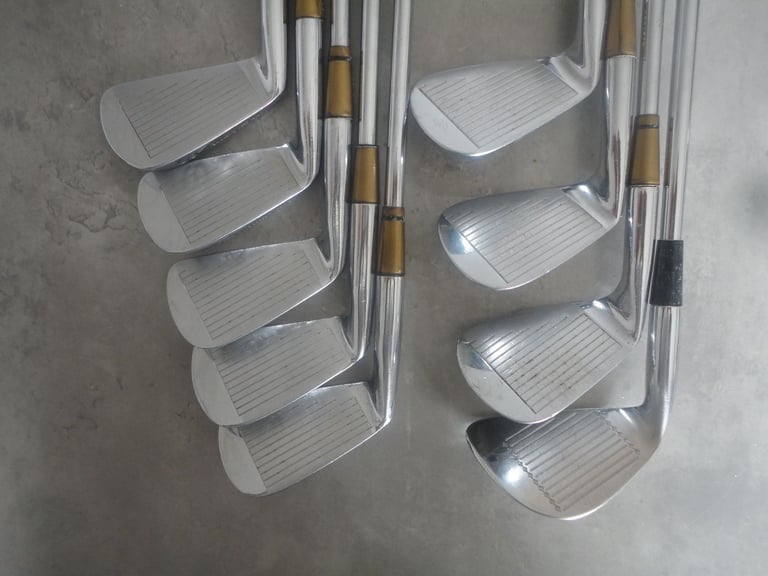 Various golf clubs sets of irons, Ping, wilson, titleist, taylormade ladies, macgregor, ben hogan