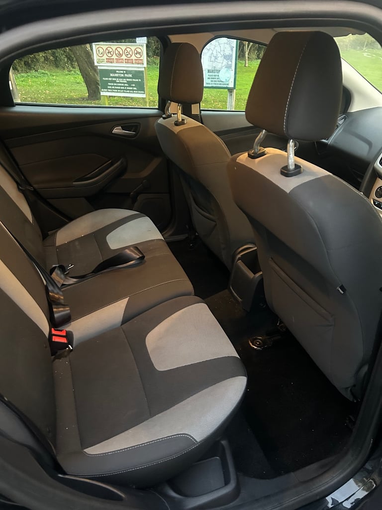 Ford, FOCUS, Hatchback, 2013, Manual, 1596 (cc), 5 doors