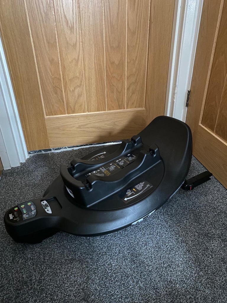 Joie i-Base™️ Spin Car Seat Base – Excellent Condition