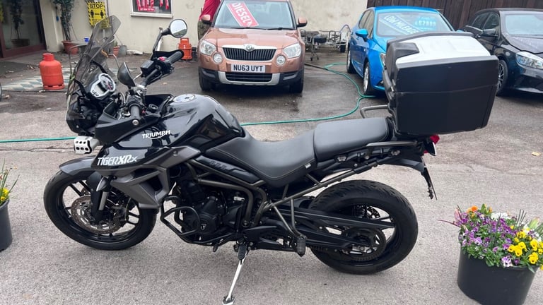 2017 Triumph TIGER Tiger 800 XRX (15MY) just arrived in stock full spec to follow.  Petrol Manual