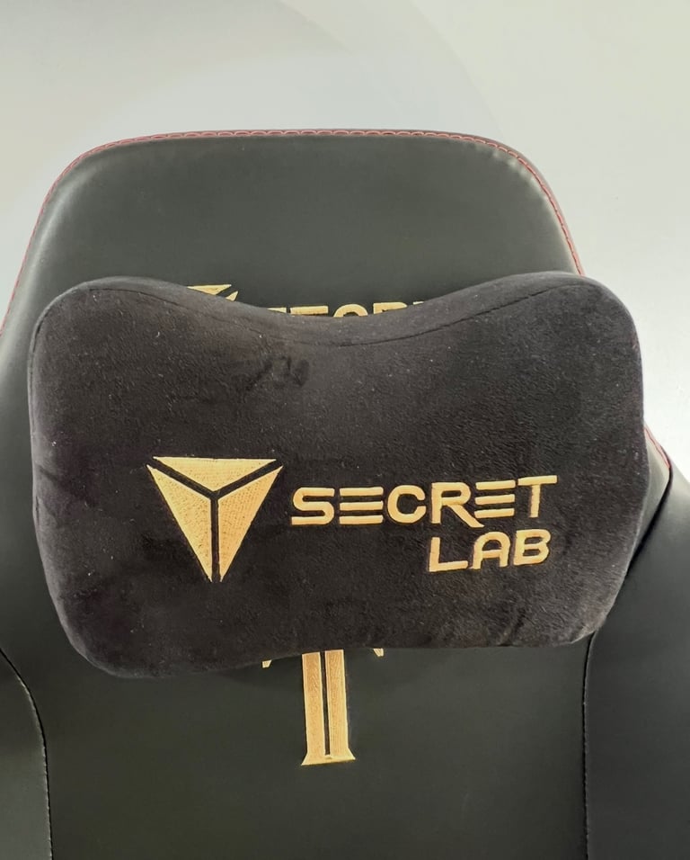 Secretlab TITAN EVO 2022 Series XL NEO Hybrid Leatherette Stealth Chair (USED)-Collection Only