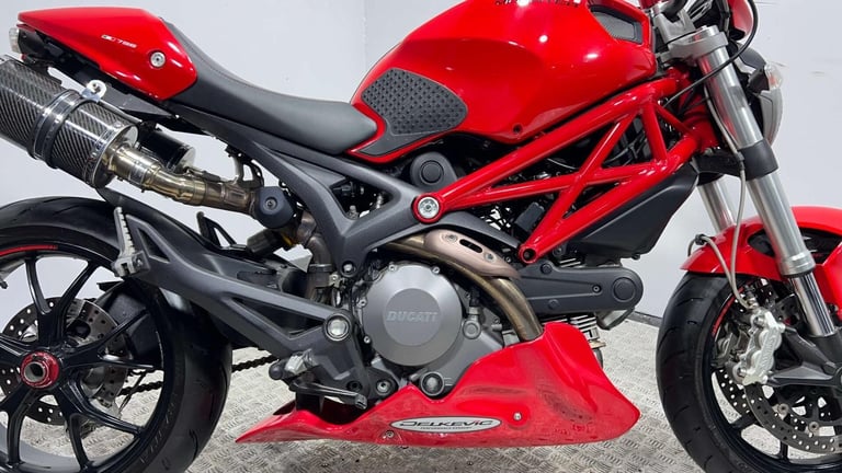 Ducati Monster [Phone number removed]K STREETFIGHTER WARRANTY NEW MOT RIDES GREAT