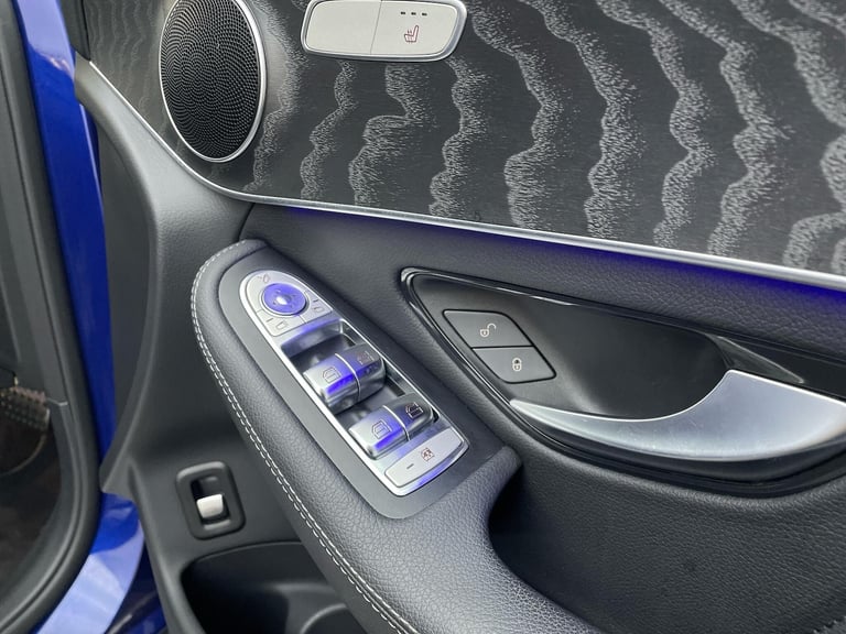 2020 Mercedes-Benz GLC 2.0 GLC300d AMG Line (Premium) SUV 5dr Diesel G-Tronic+ 4MATIC Euro 6 (s/s...