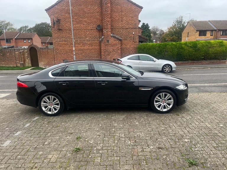 JAGUAR XF PREMIUM 2017 LOW MILAGE AUTO