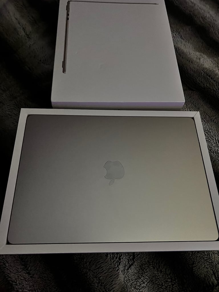 Macbook Air 15-inch Brand new refurbished still in box (unsealed)