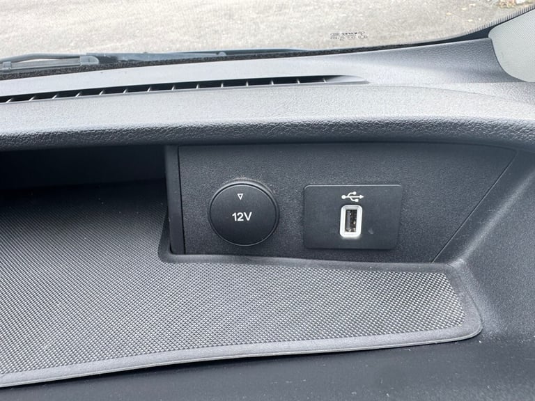 2022 Ford Transit Custom 2.0 EcoBlue 130ps Low Roof Limited Van PANEL VAN DIESEL Manual