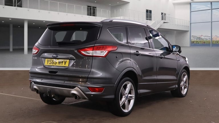 2015 Ford Kuga 2.0 TDCi Titanium X Sport 5dr ++ PANROOF / LEATHER / NAV / ULEZ ++ HATCHBACK Diese...