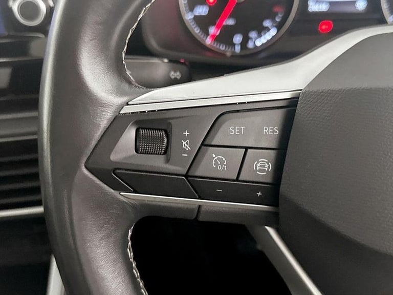 2022 SEAT Leon 1.0 TSI EVO SE 5dr HATCHBACK PETROL Manual