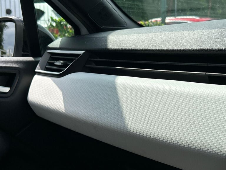 2022 Renault Clio 1.6 E-TECH full hybrid 145 Techno 5dr Auto Hatchback HYBRID ELECTRIC Automatic