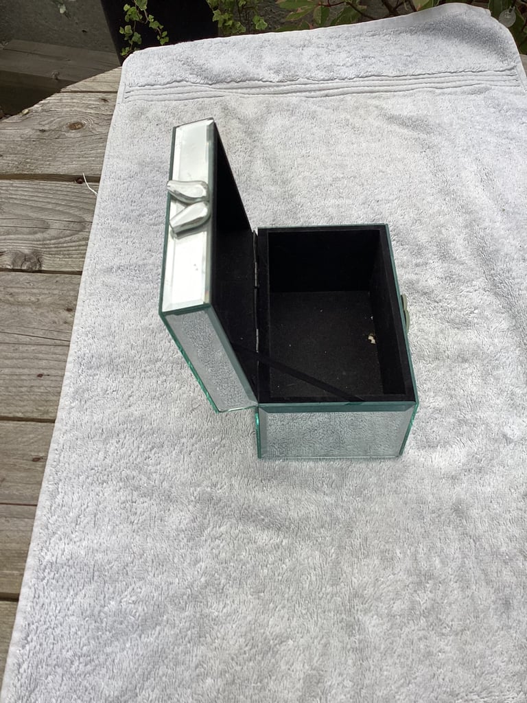 A vintage shiny jewellery box 