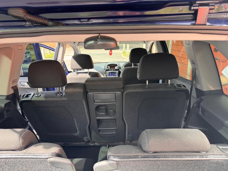2014 Vauxhall Zafira – 7 Seater | ULEZ Compliant | Excellent Condition | £3,400 (Negotiable)
