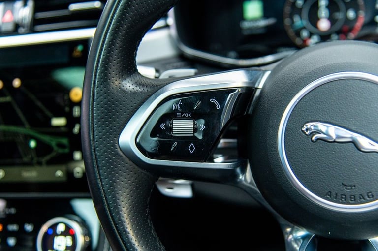 2021 Jaguar F-Pace 2.0 P250i R-Dynamic SE SUV 5dr Petrol Auto AWD Euro 6 (s/s) (250 ps) ESTATE Pe...