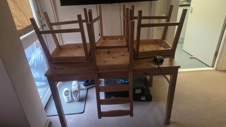 4 seat table and chairs IKEA free