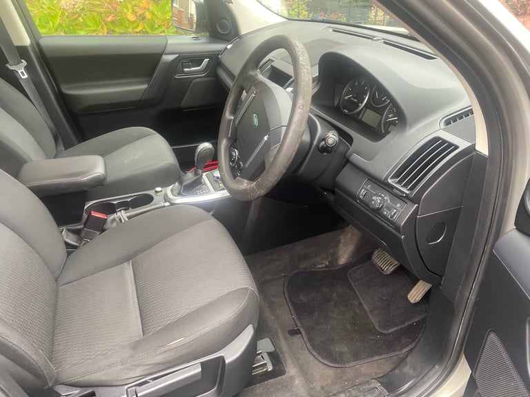 Land Rover, FREELANDER, Estate, 2011, Other, 2179 (cc), 5 doors