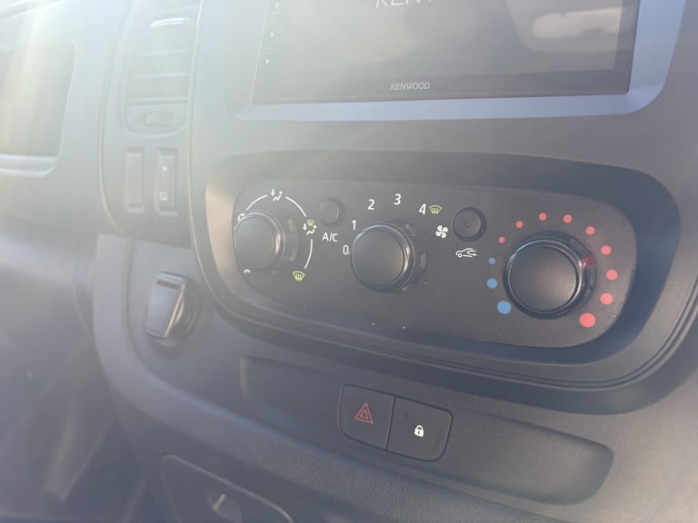 VAUXHALL VIVARO 1.6 CDTi 2900 Sportive 2018