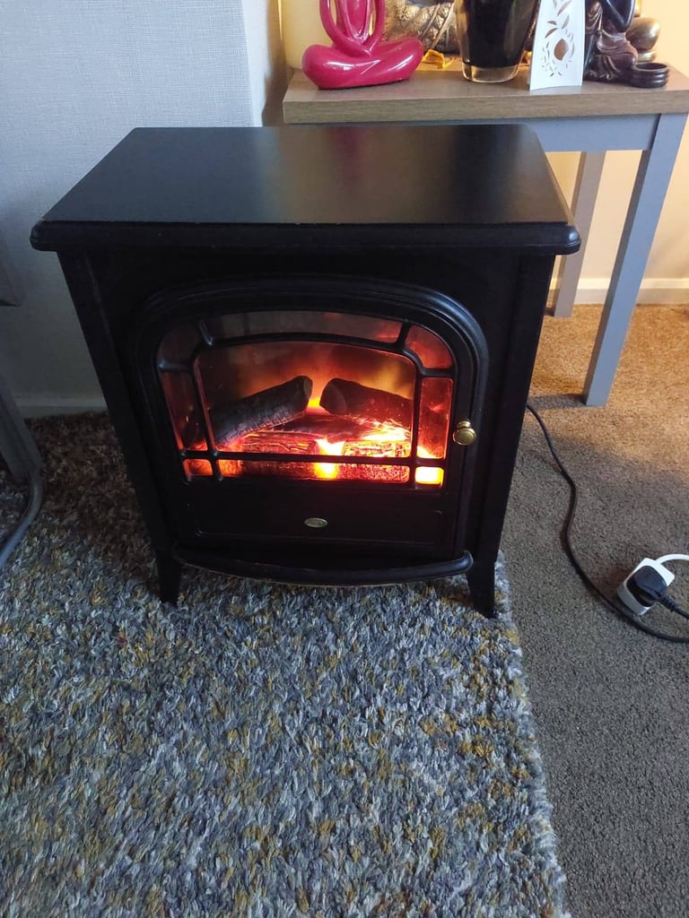 image for Dimplex free standing fire 