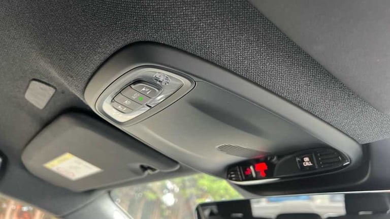 2020 Volvo XC40 2.0 D3 R DESIGN 5dr Geartronic SUV Diesel Automatic