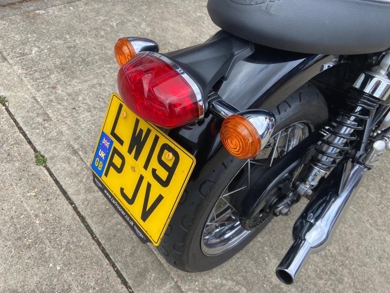 TRIUMPH BONNEVILLE T100, IMMACULATE ! 