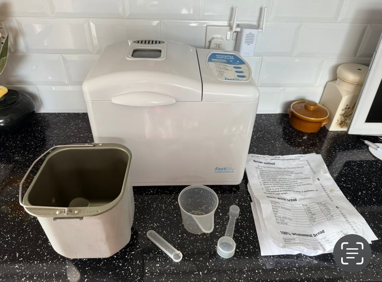 image for Morphy Richard's Fast Bake Bread Maker. Model no 48230. Works great. Makes a good loaf of bread.