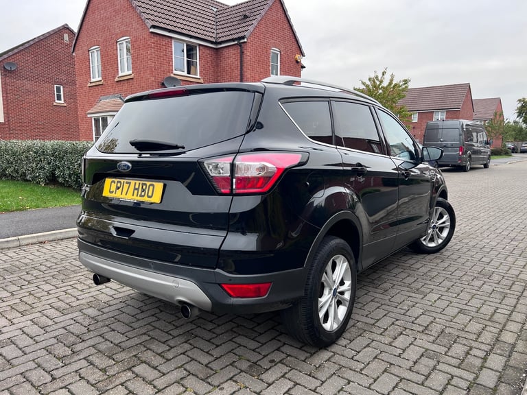 Ford, KUGA, Hatchback, 2017, Manual, 1498 (cc), 5 doors
