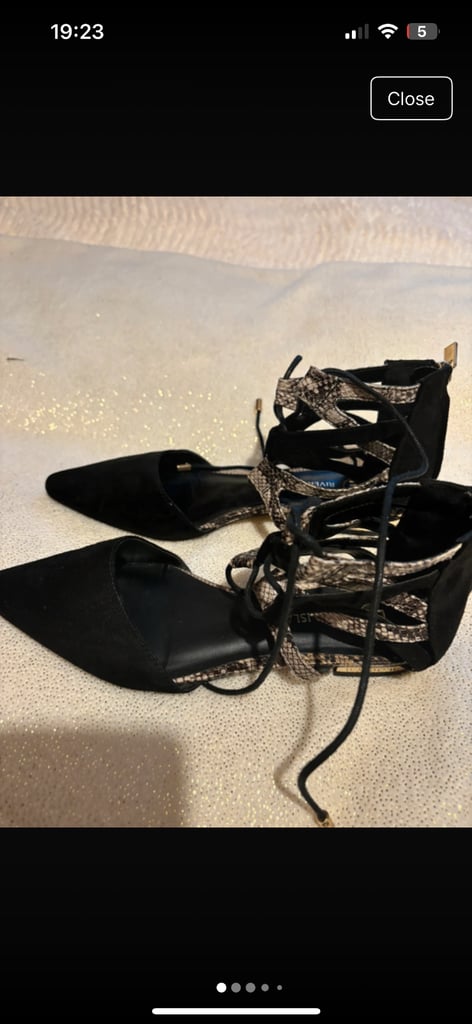 image for Flat shoes sandles. 