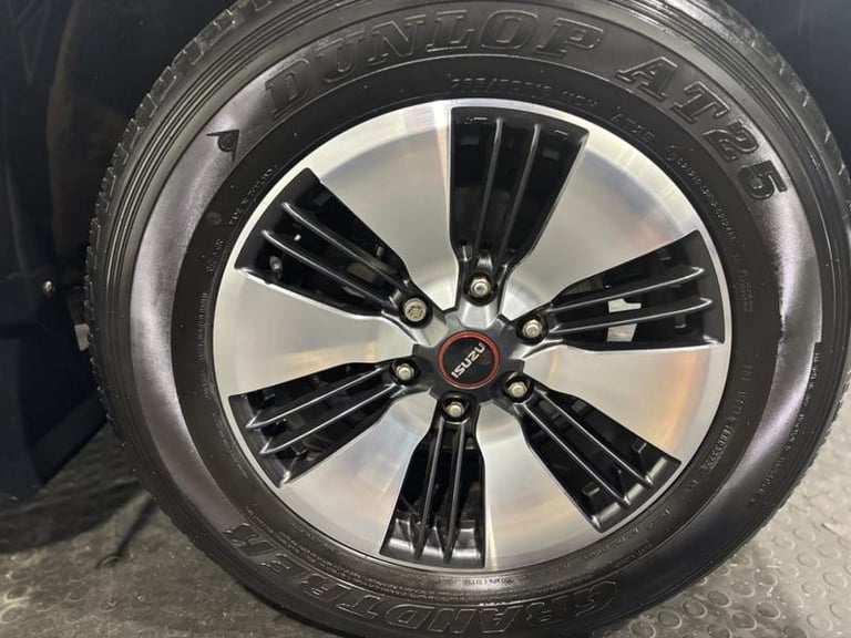 2023 Isuzu D-Max 1.9 DL40 Double Cab 4x4 Auto Automatic Pick Up Diesel Automatic