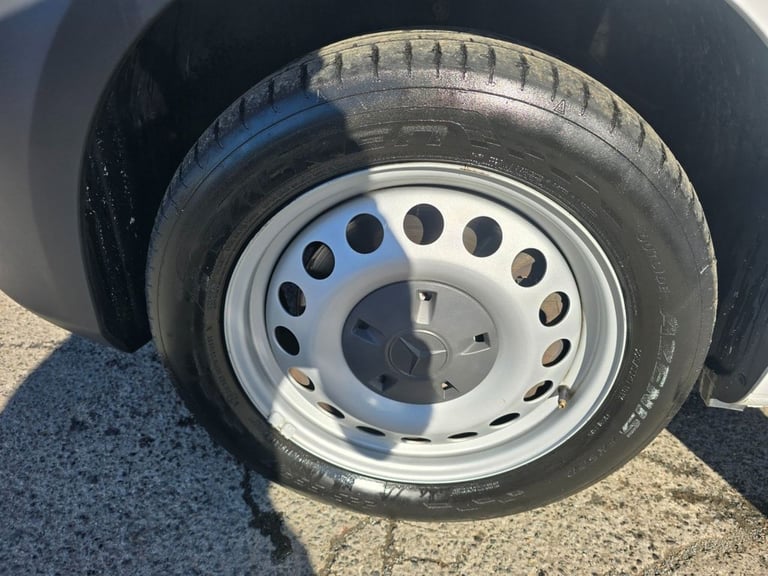 2021 Mercedes-Benz Vito 2.0 116 CDI Progressive XLWB Van, 79,239 miles, 1 owner, full service his...