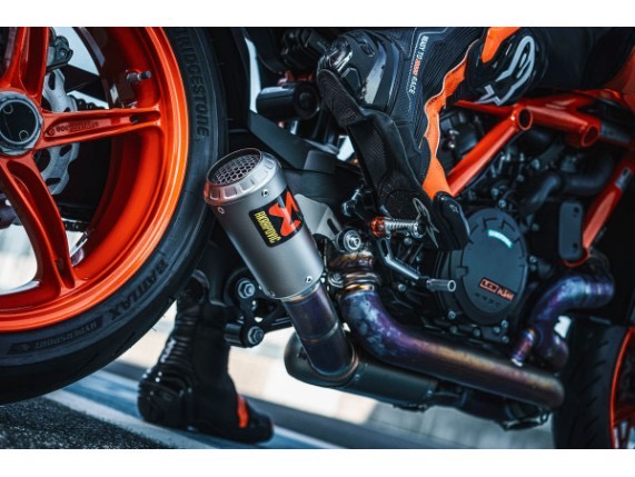 Akrapovic Slip On Exhaust System For KTM Superduke 1290 1390 R / RR 2020 - 2025