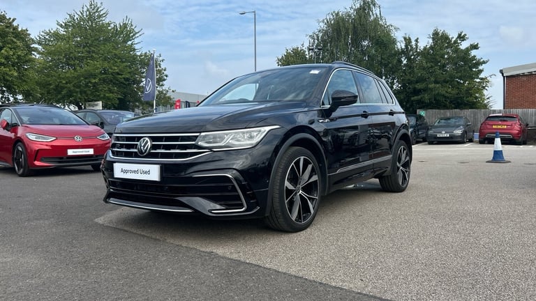 2021 Volkswagen Tiguan 2.0 TDI 4Motion R-Line 5dr DSG ESTATE DIESEL Automatic