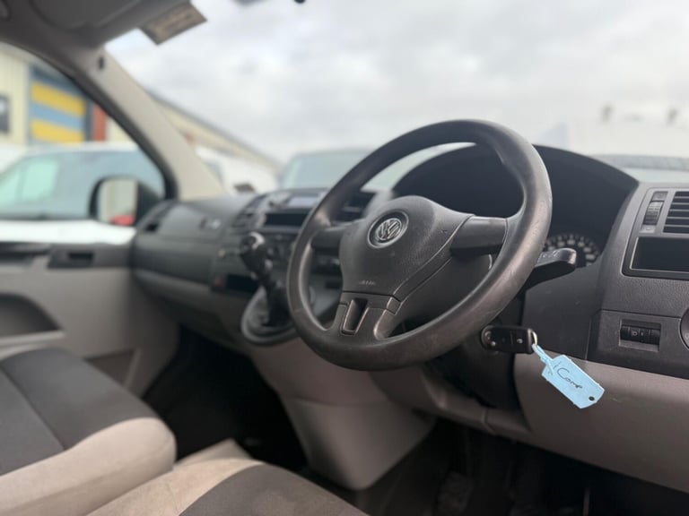 2015 Volkswagen Transporter 2.0 TDI 102PS Startline Van PANEL VAN DIESEL Manual