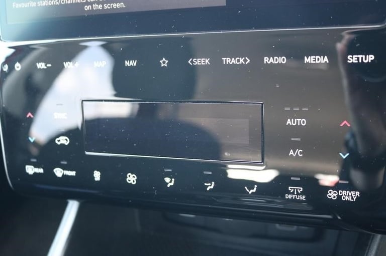 2023 Hyundai TUCSON 1.6 h T-GDi SE Connect SUV 5dr Petrol Hybrid Auto Euro 6 (s/s) (230 ps) Aut S...